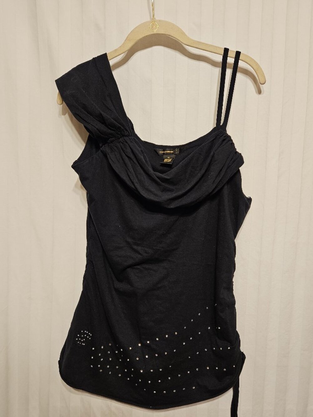 ROCAWEAR black  Y2K One shoulder Asymmetrical top rhinestone studded hem cami